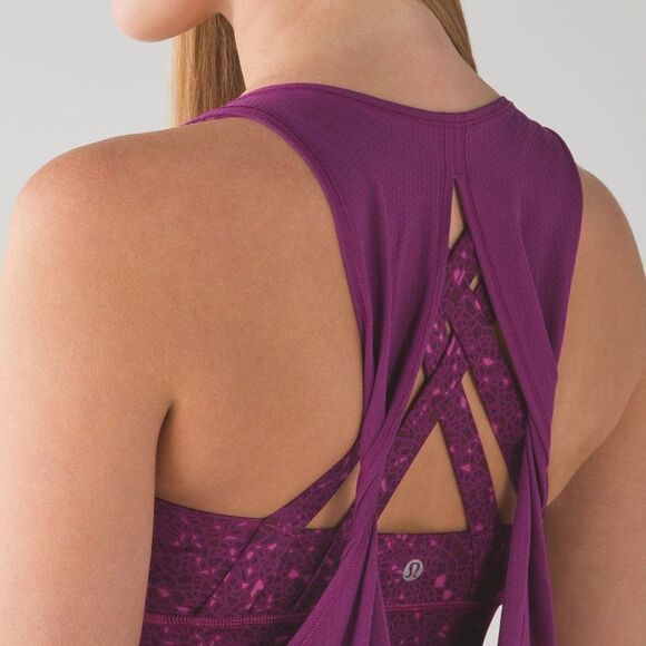 Lululemon Ready & Go Tank Size 2 - Picture 5 of 9